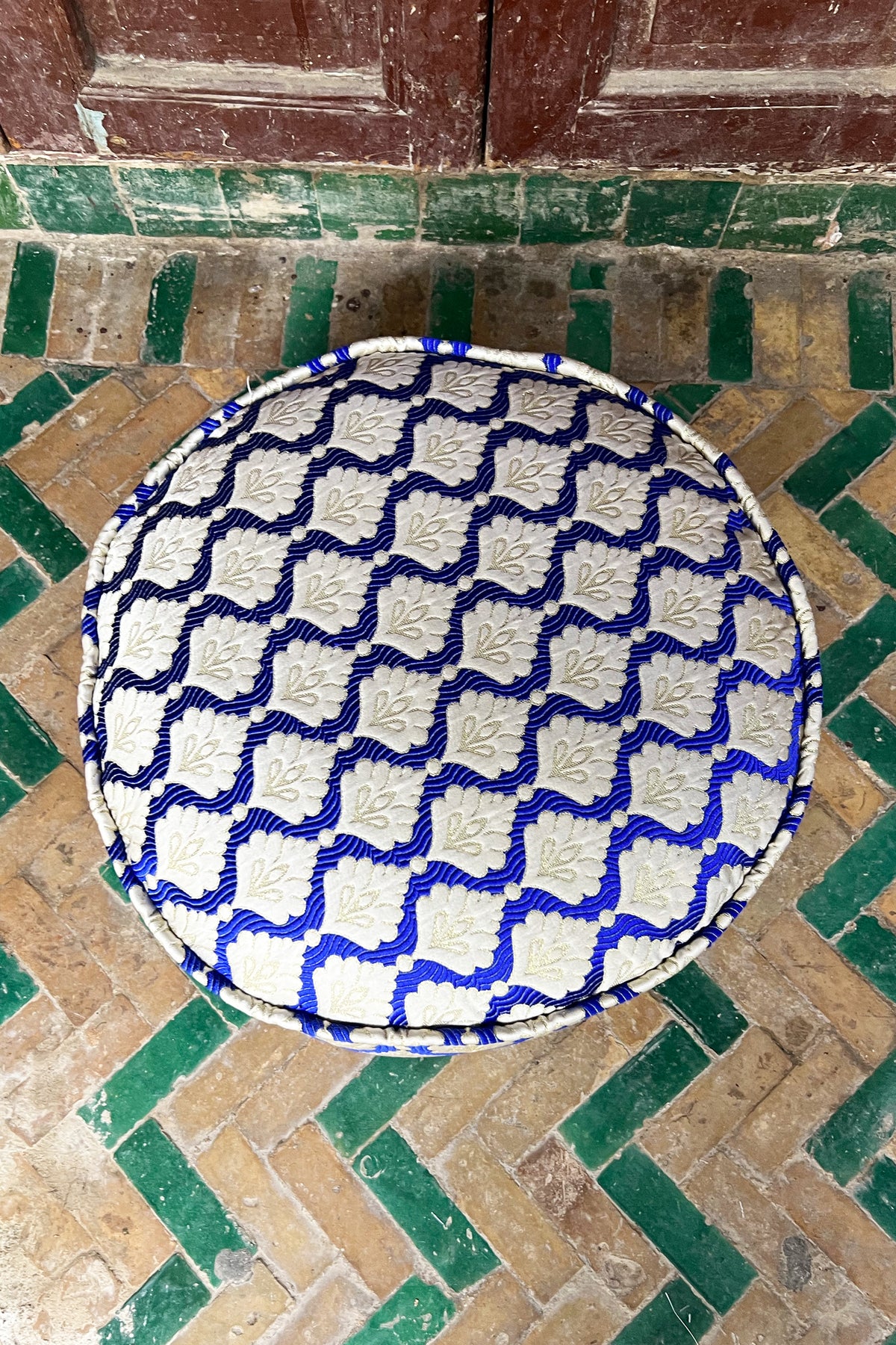 POUF <br> Blue jacquard (small pattern)