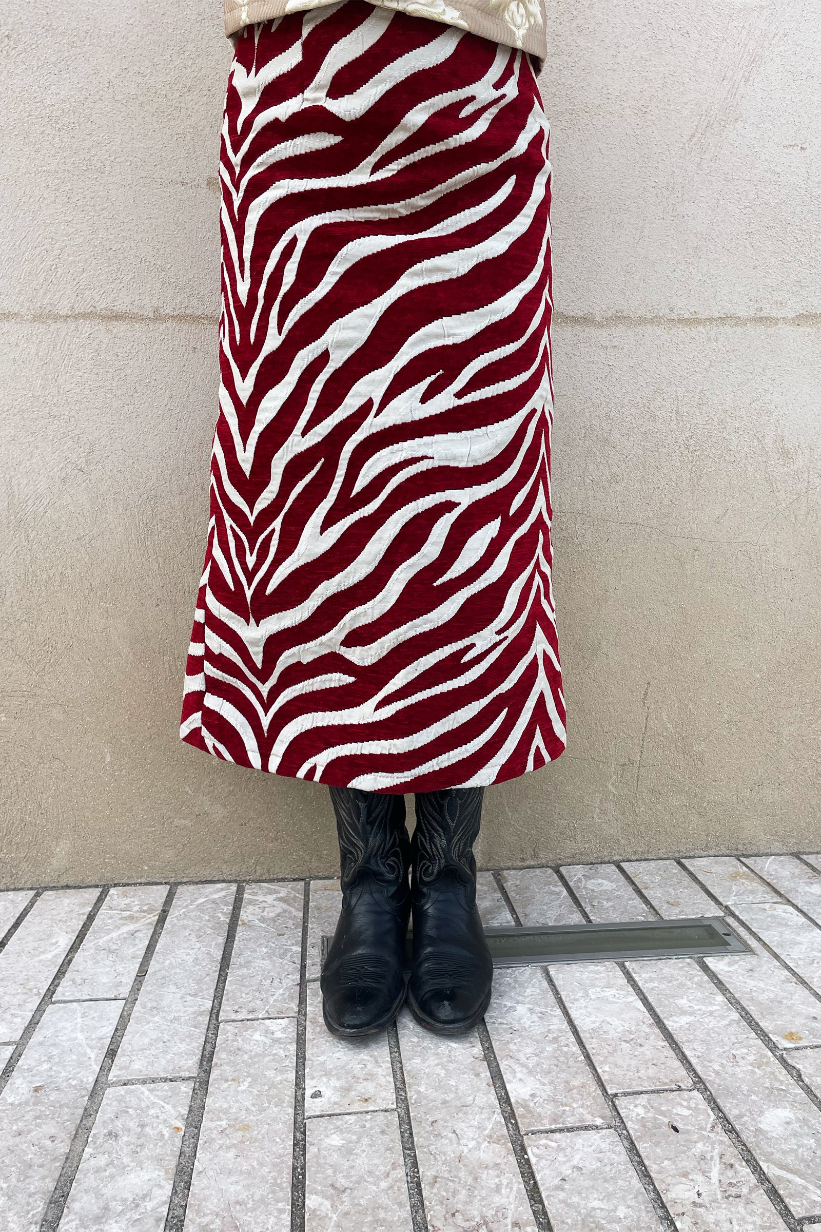 CHIKI Skirt
