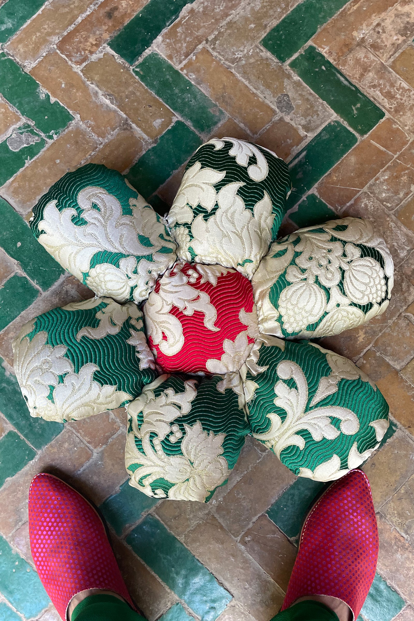 FLOWER Cushion